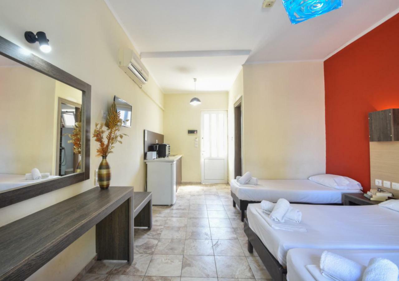 Splash Pool Bar Laganas Bagian luar foto